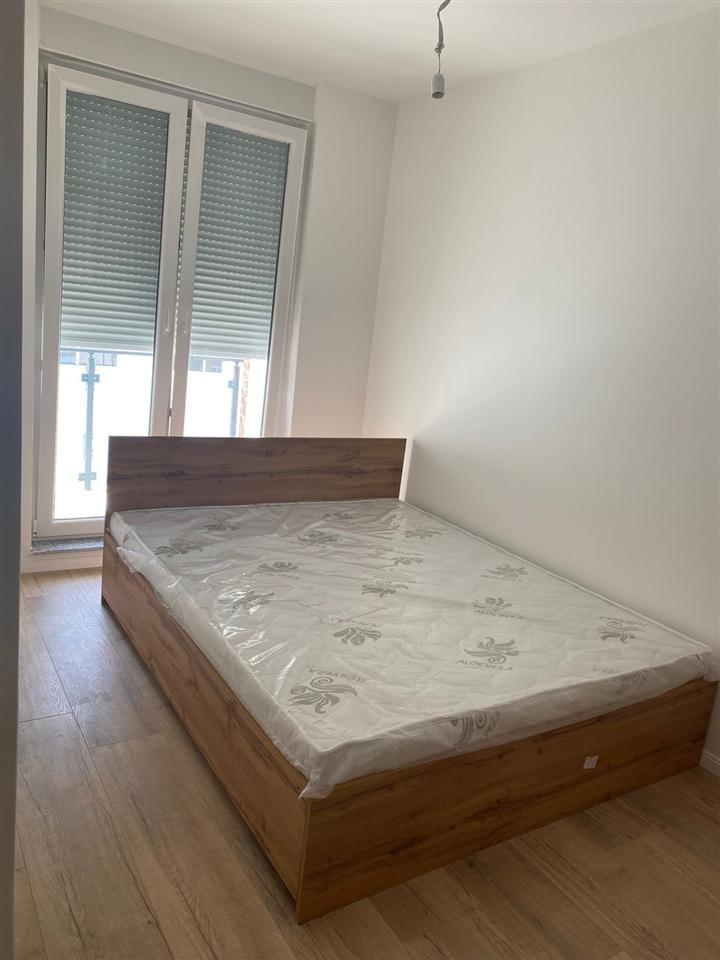 BANESË-ME-QIRA-1+1-NË-RRUGËN-C