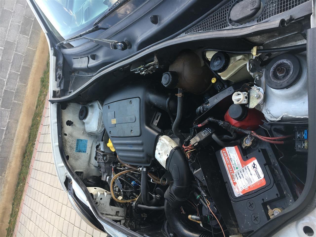 Renault-1-9-