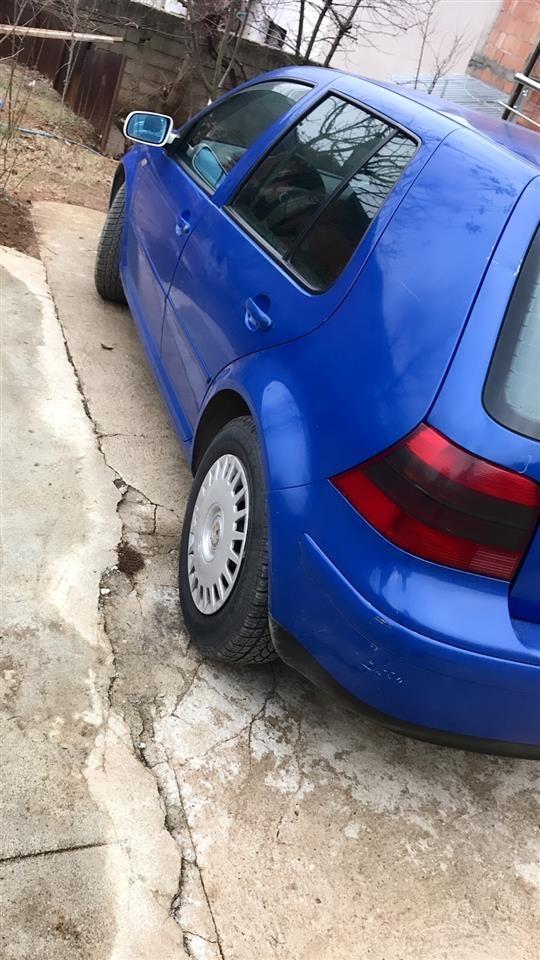 Golf-lV