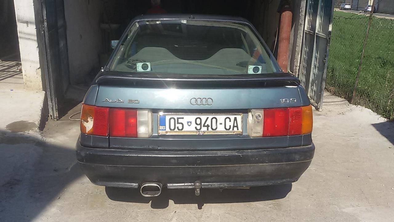 Audi-80