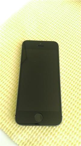 iPhone 5s Black