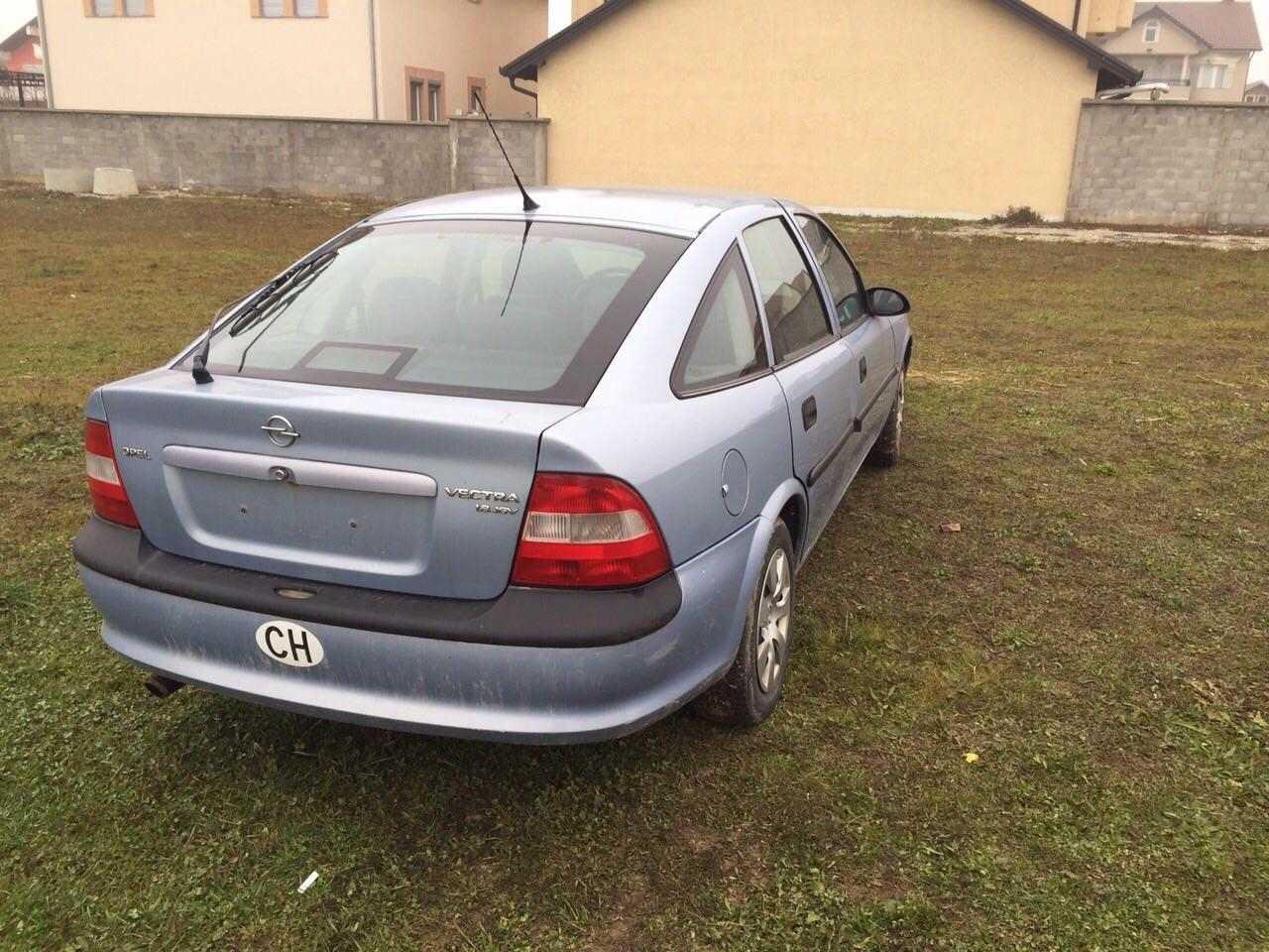Opel--vectra