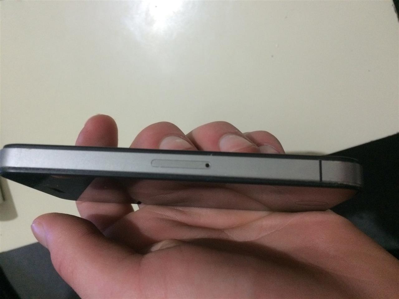 Shitet-iPhone-4