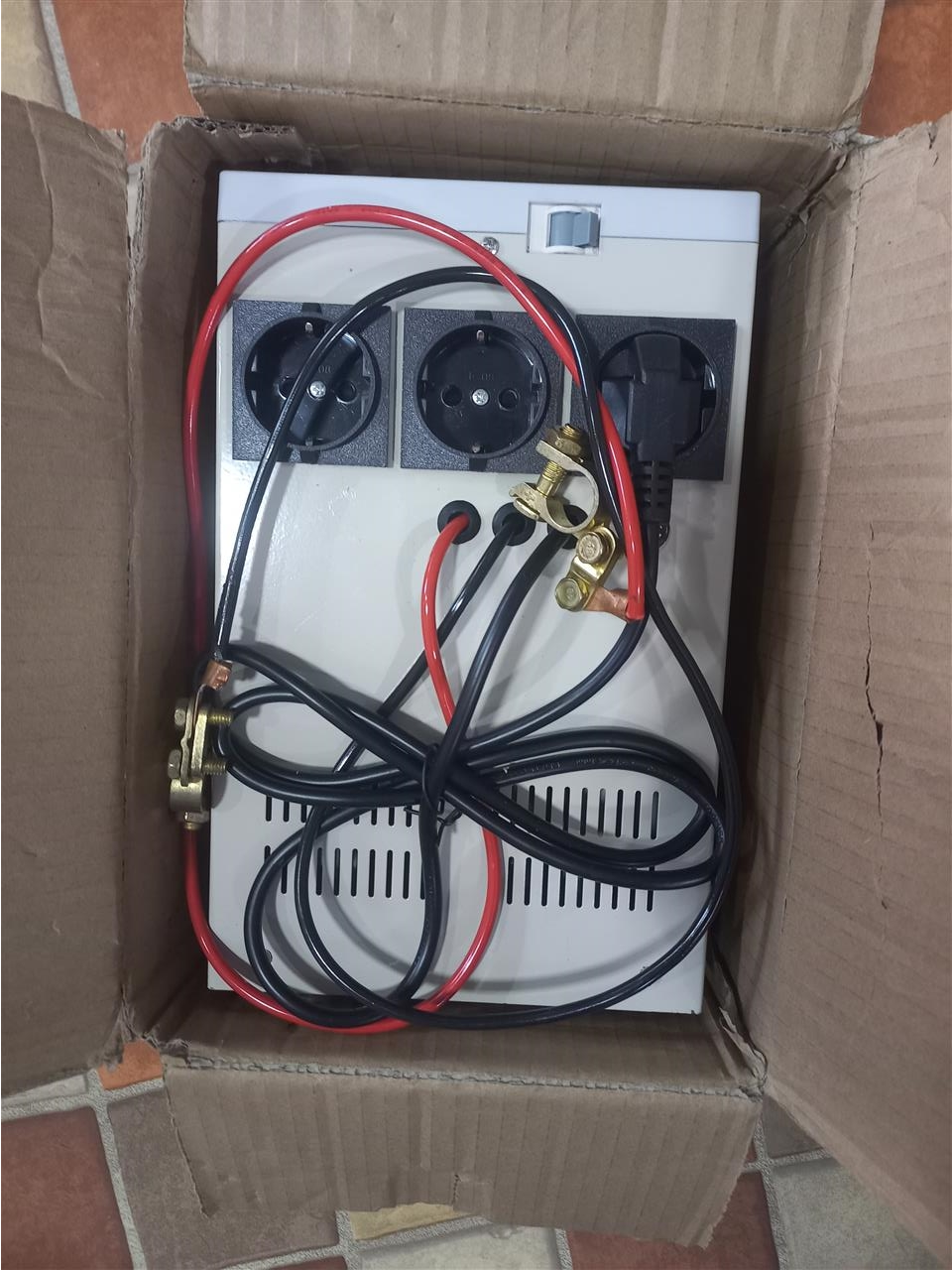 Invertor-