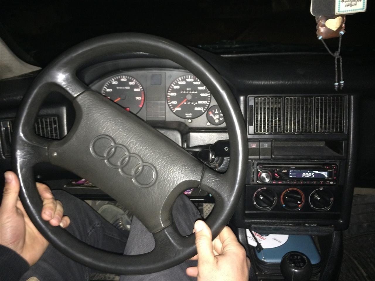 Audi-80-1-6-