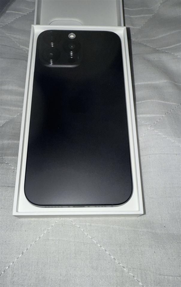 Iphone-16-Pro-Max