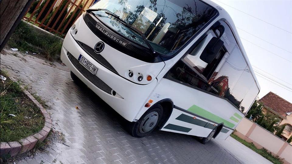 shitet-autobusi