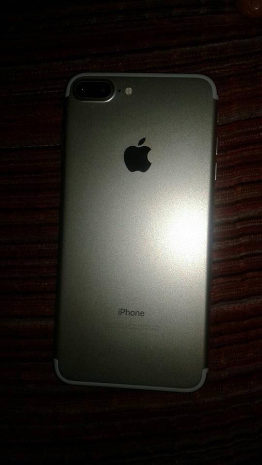 iphone-7plus-Gold-