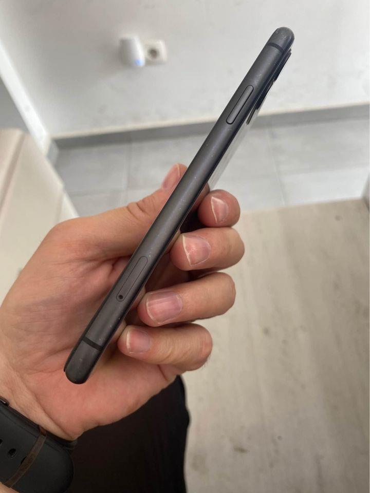 iPhone-11