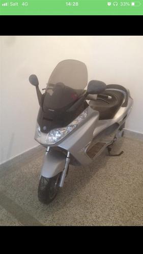 Piaggio x8