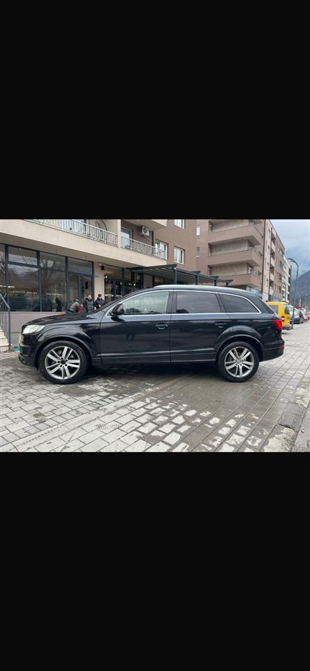 Audi-Q7