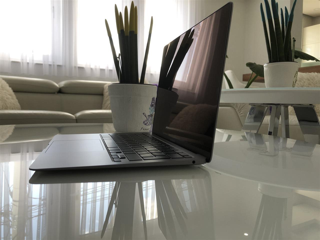 MacBook-Air-2020-