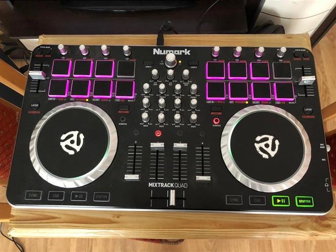 CONTROLLER MIXTRACK - NUMARK