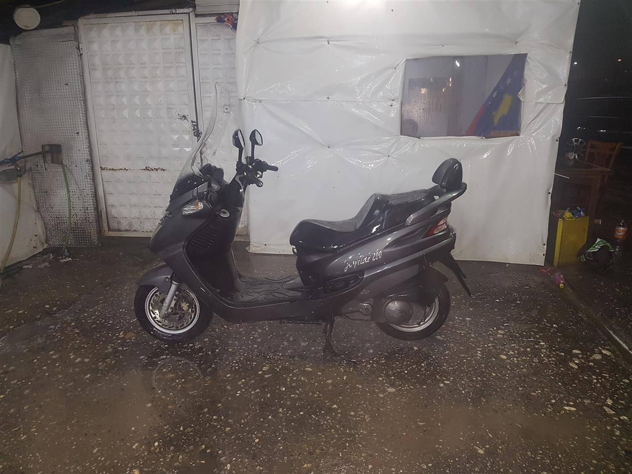 Sym-200cc