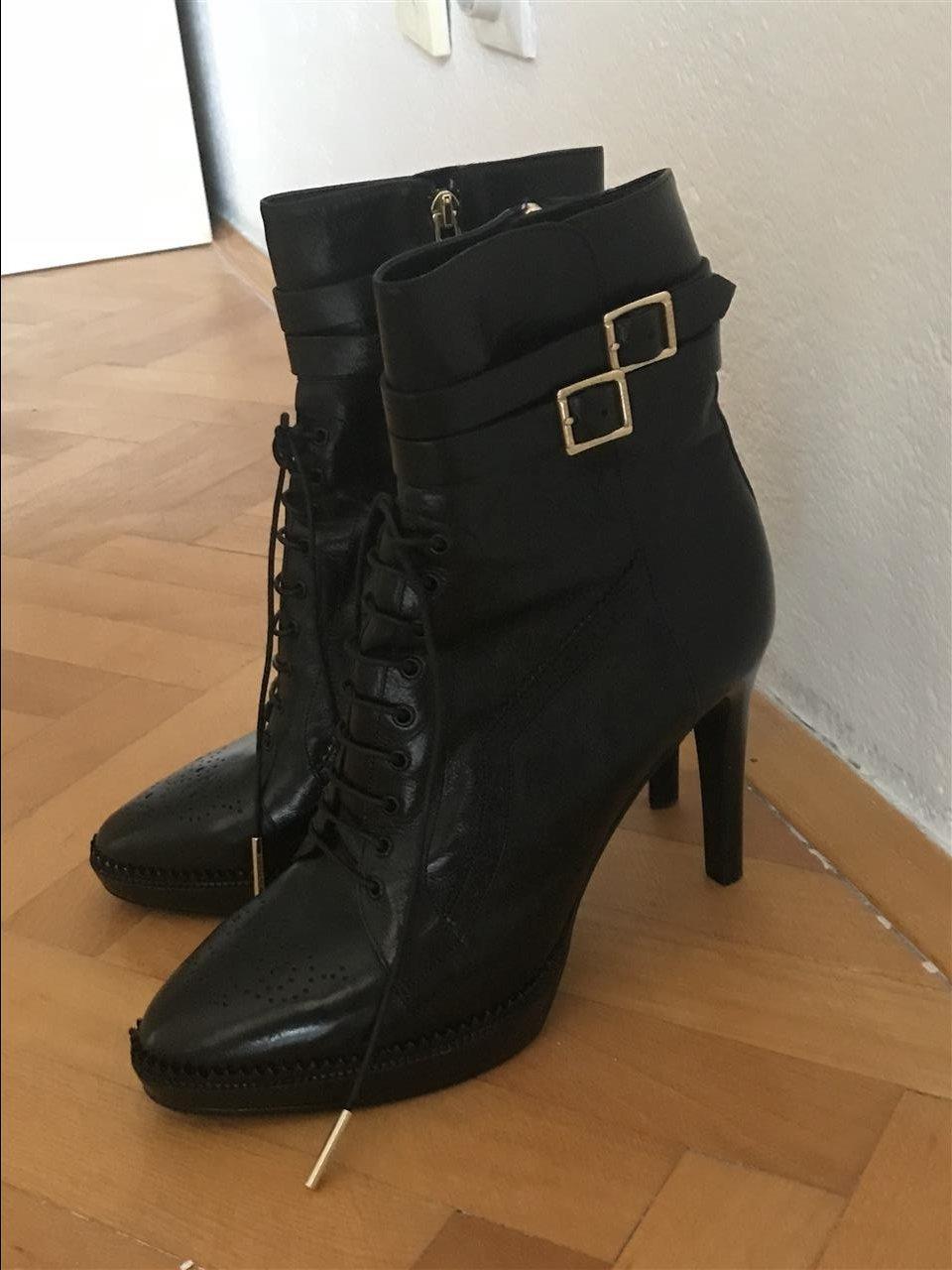 Burberry-