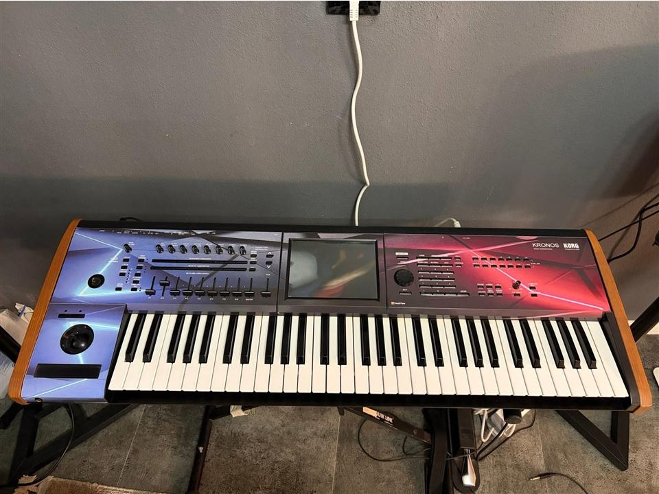 Korg-kronos-2