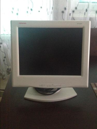 Monitor per kompjuter 