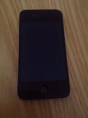 IPHONE 4