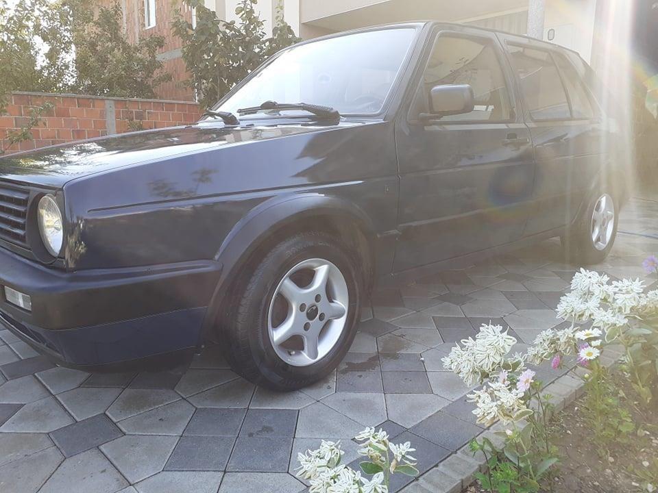 VW-Golf-2