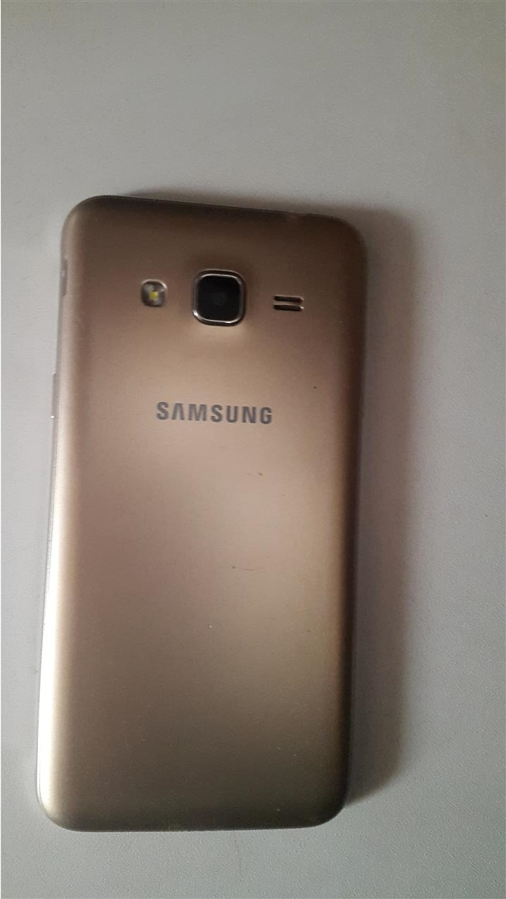 Samsung-galaxy-j3-2016