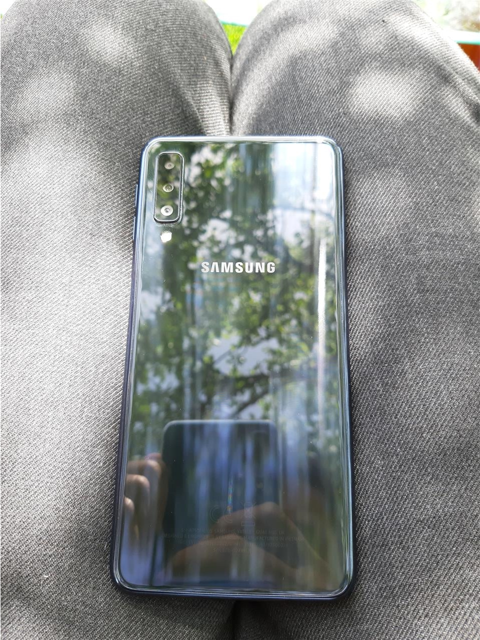 Samsung-a7-2018-