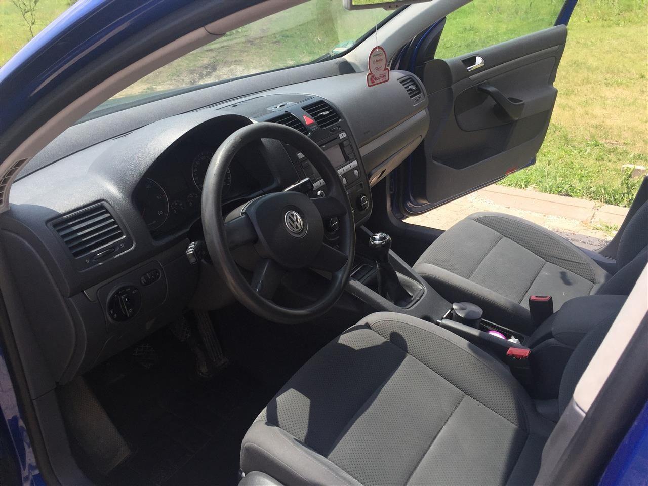 VW-Golf-5-
