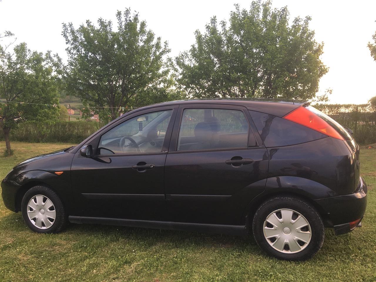 Shitet-Ford-Focus-