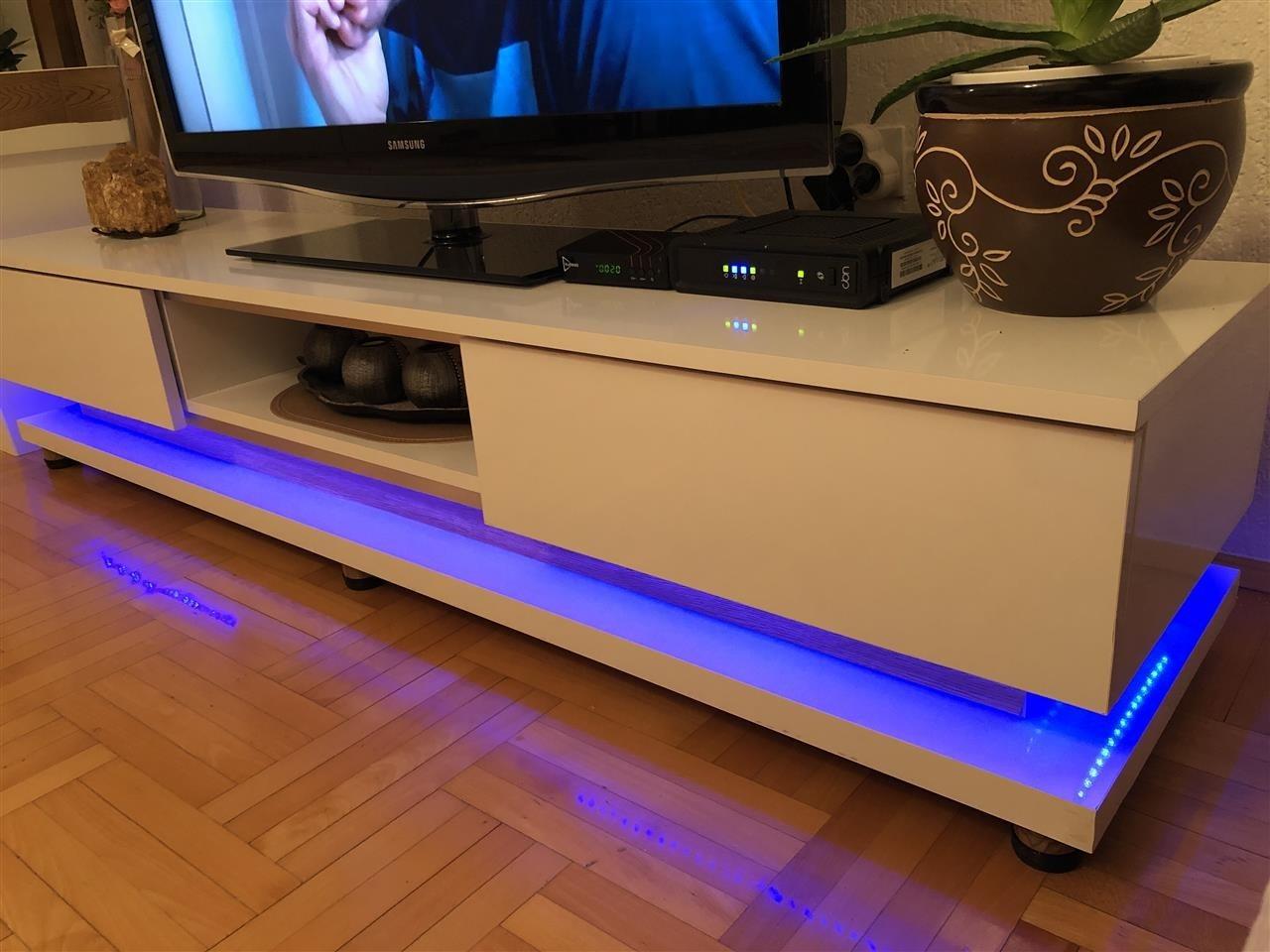 Komode-Televizori