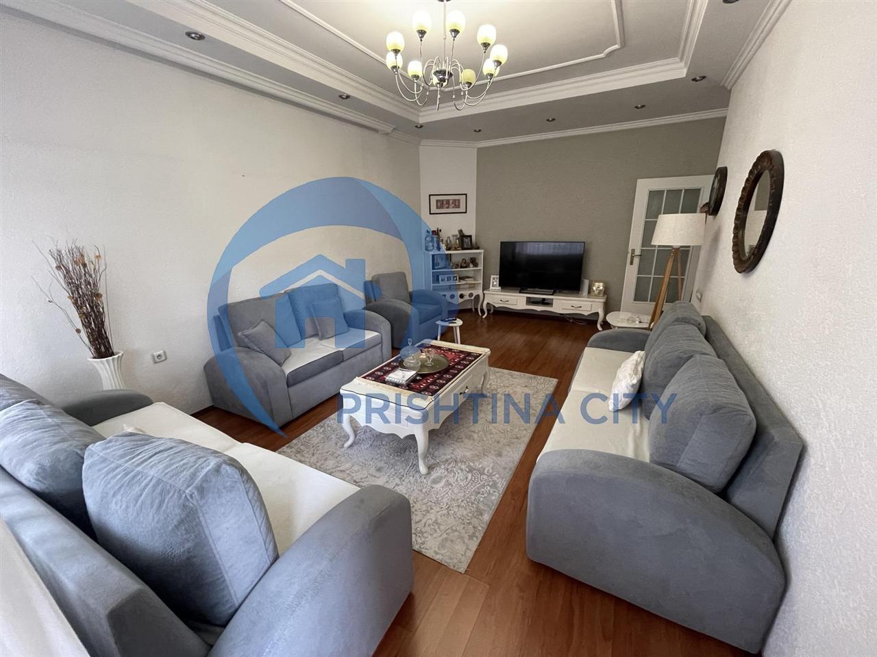 -Qira-Banes-3-Dhomshe-ne-Arberi-Afer-Pandores