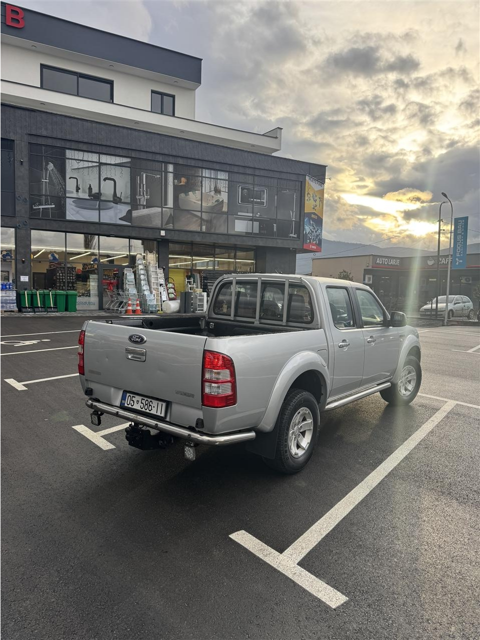 SHITET-FORD-RANGER