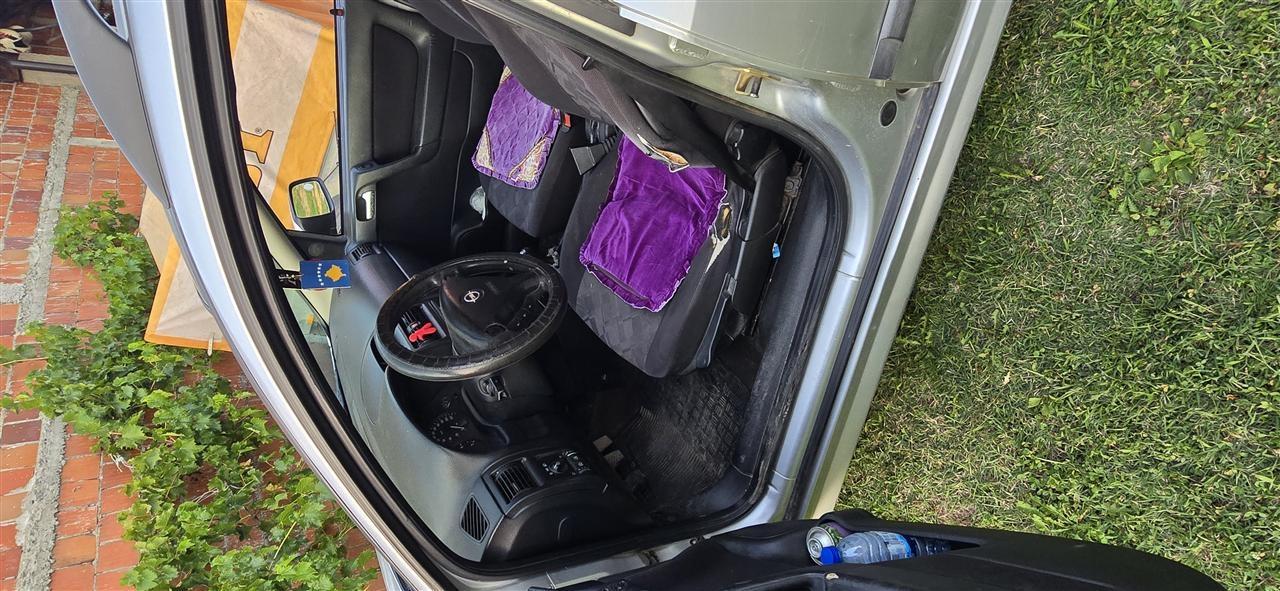 Shes-Opel-Astra-2001-Karavan--Benzin-1-8-16V