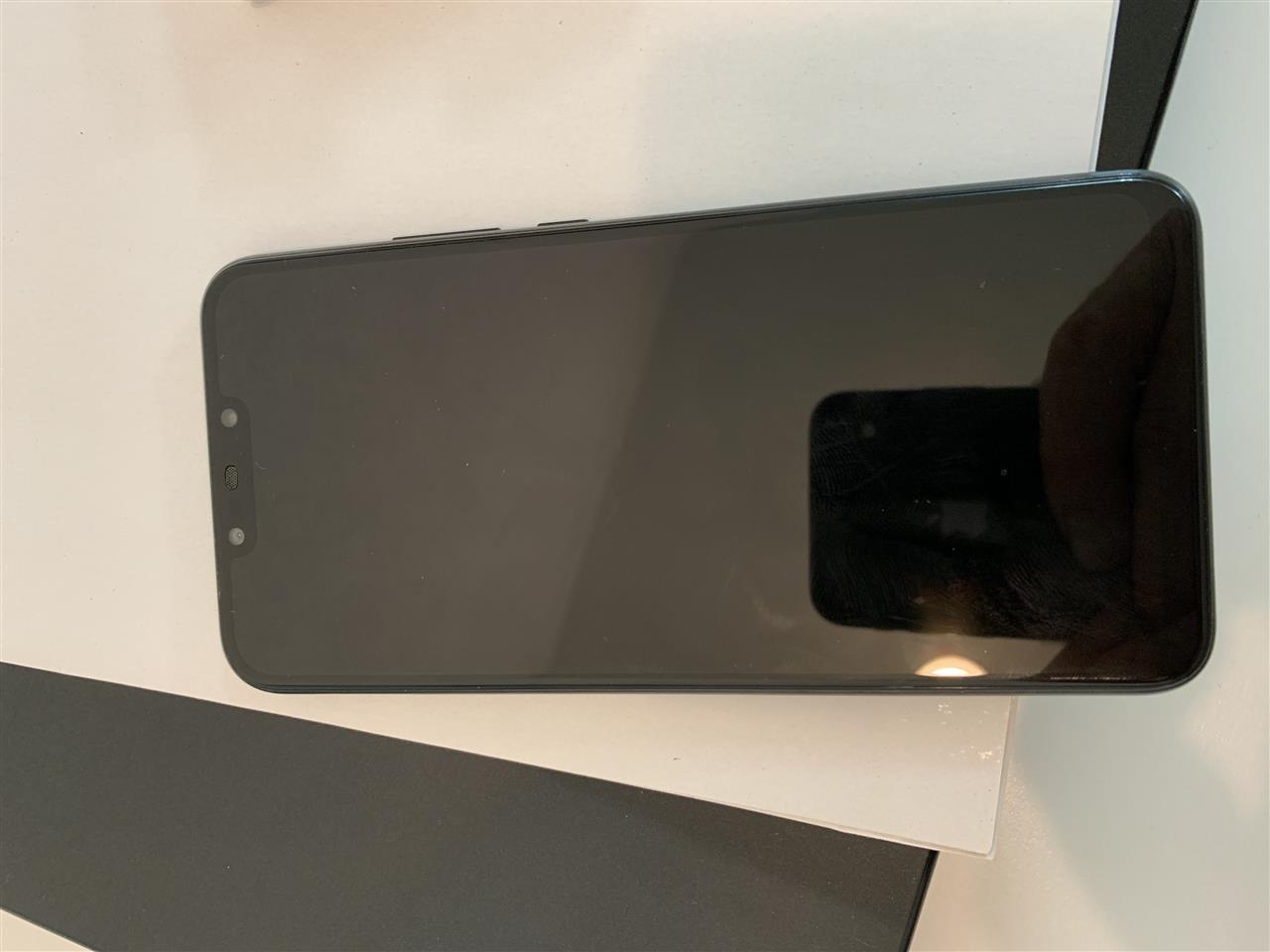 Telefon