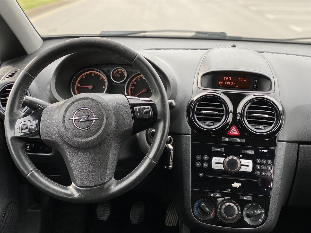 Opel-corsa-