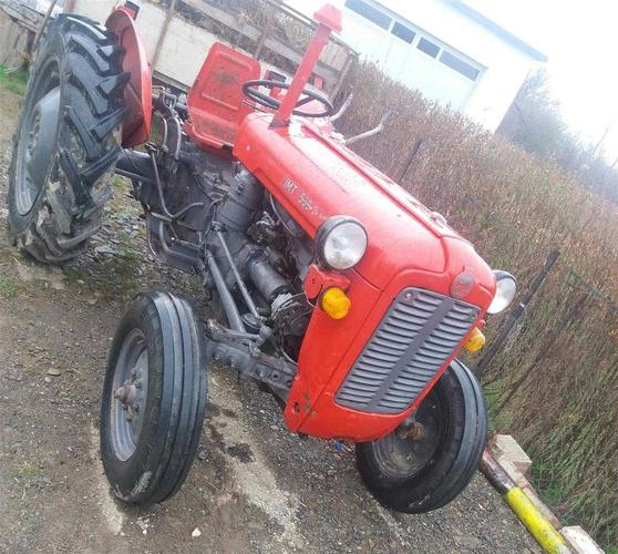 Traktor