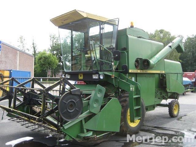JOHN-DEERE