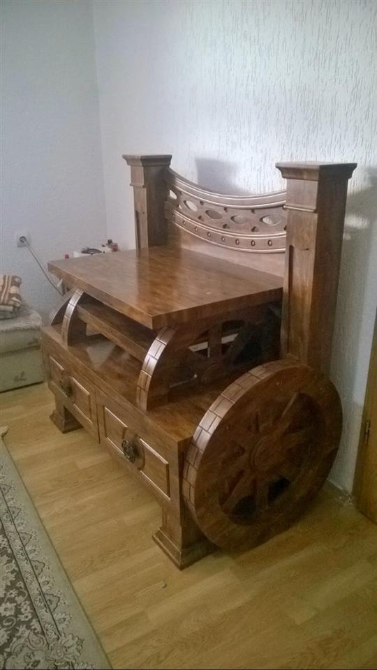 Komode-tv
