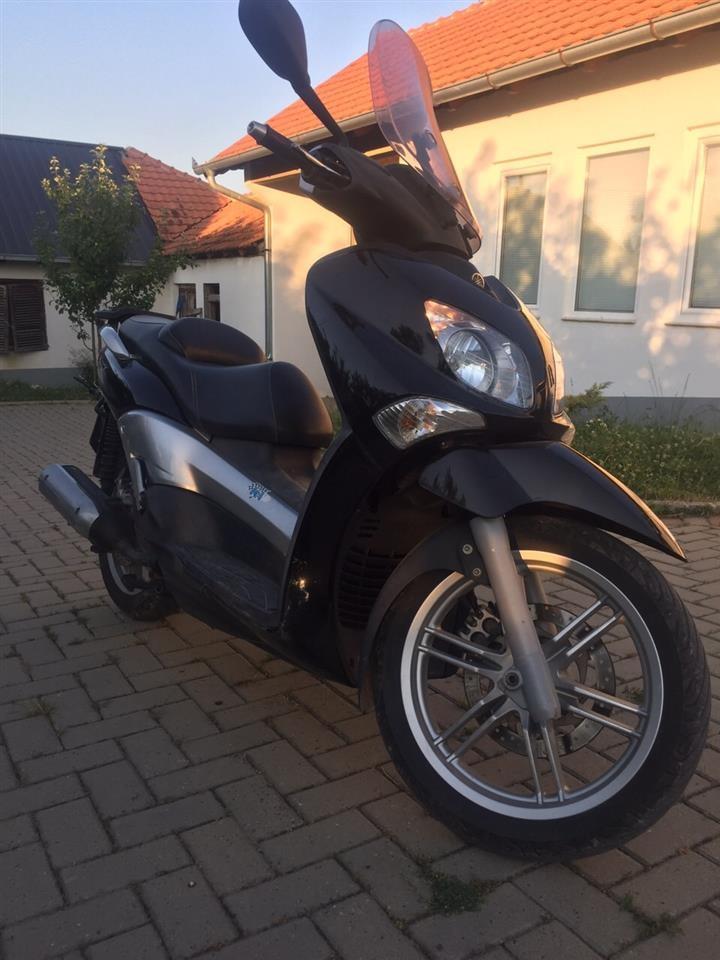 Yamaha-2010-250cc