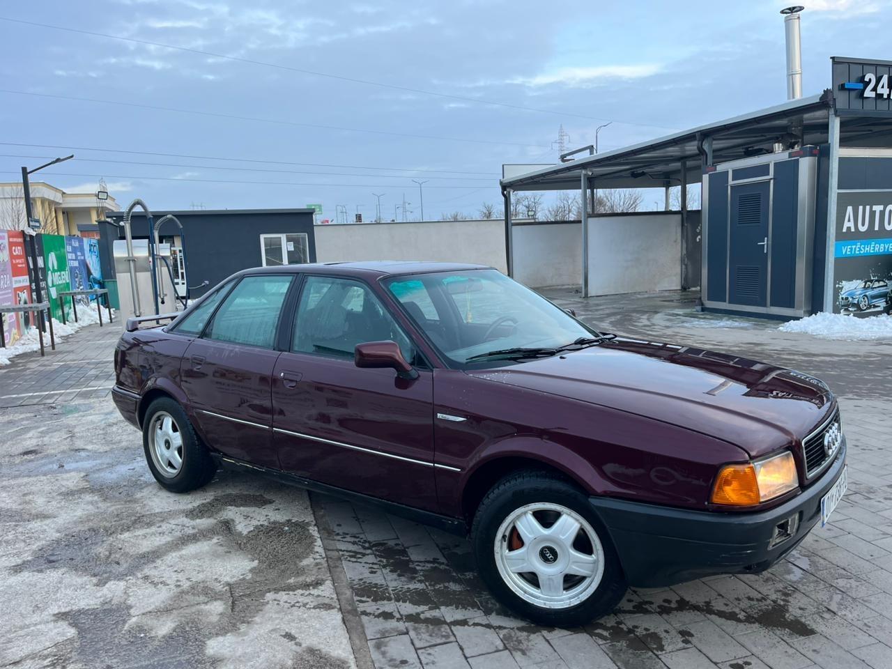 Audi-B4