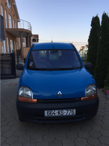 Shitet pikapi Renault Kango