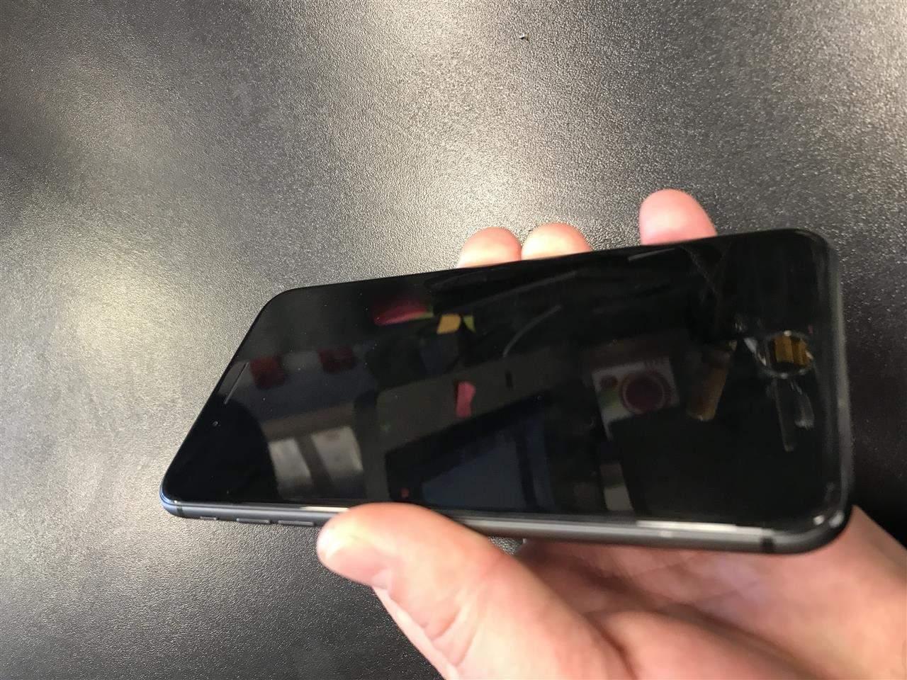 iphone-8plus-ce-