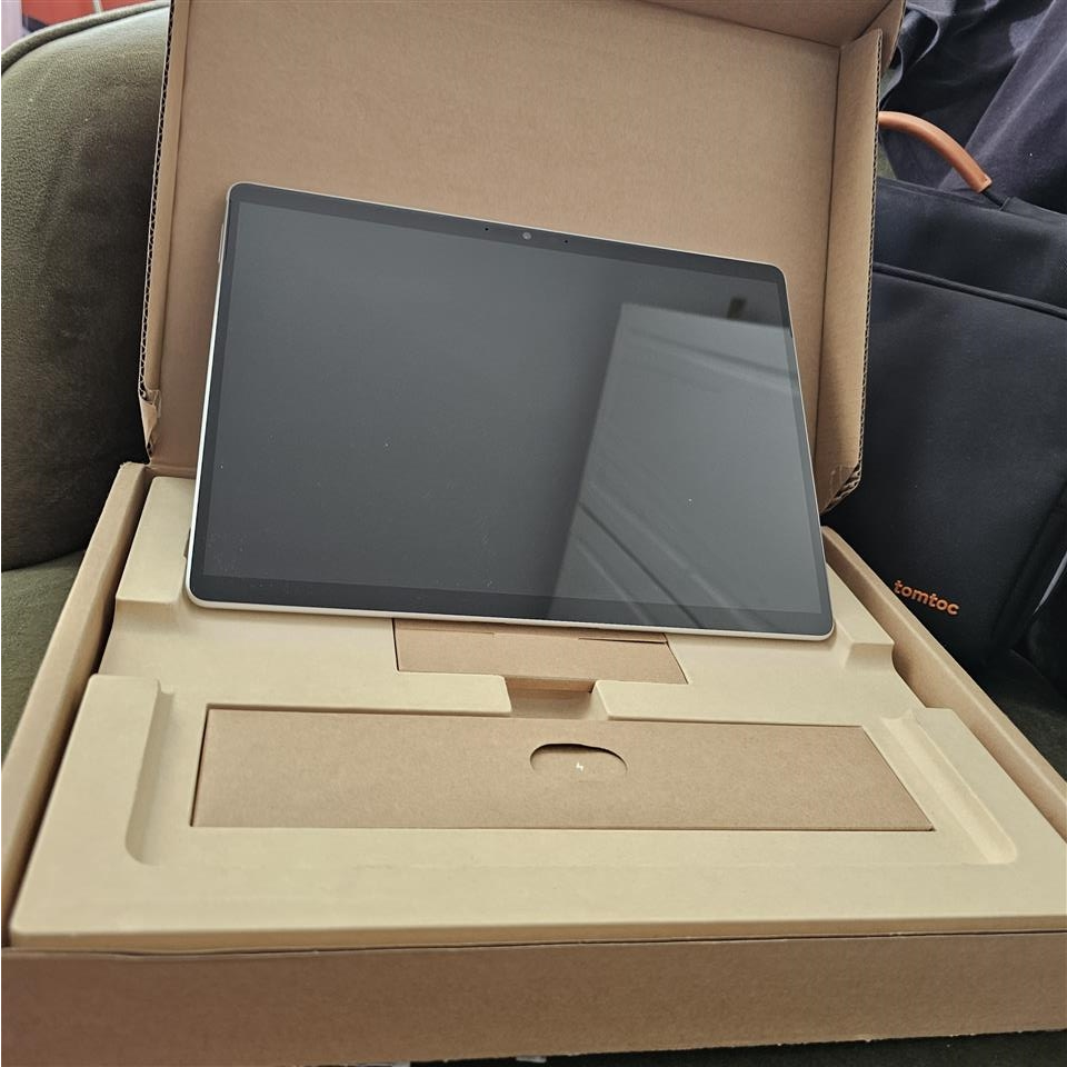 Microsoft-Surface-Pro-8