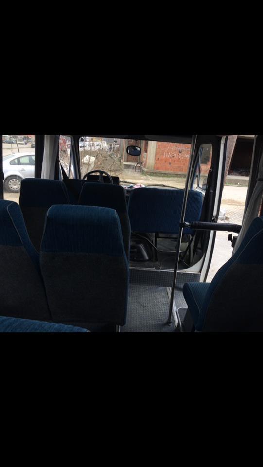 Minibus-