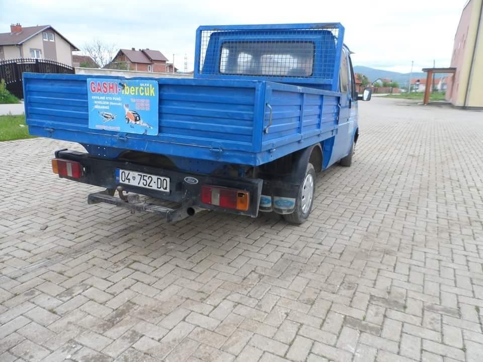 Shes-Ford-Transit