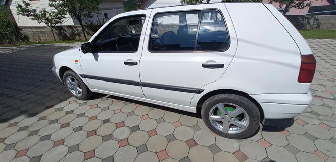 Golf 3