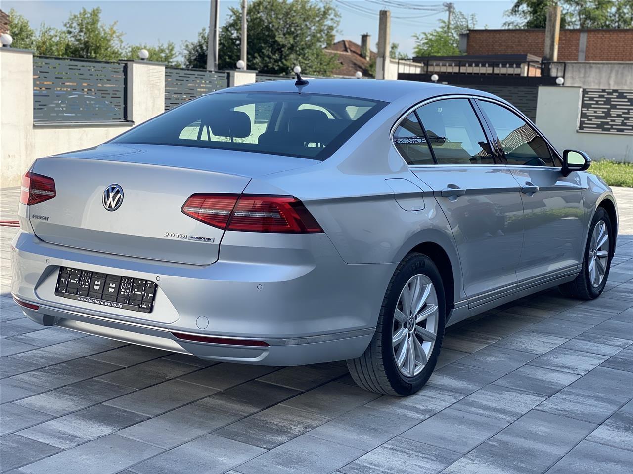 Passat-b8-2016-