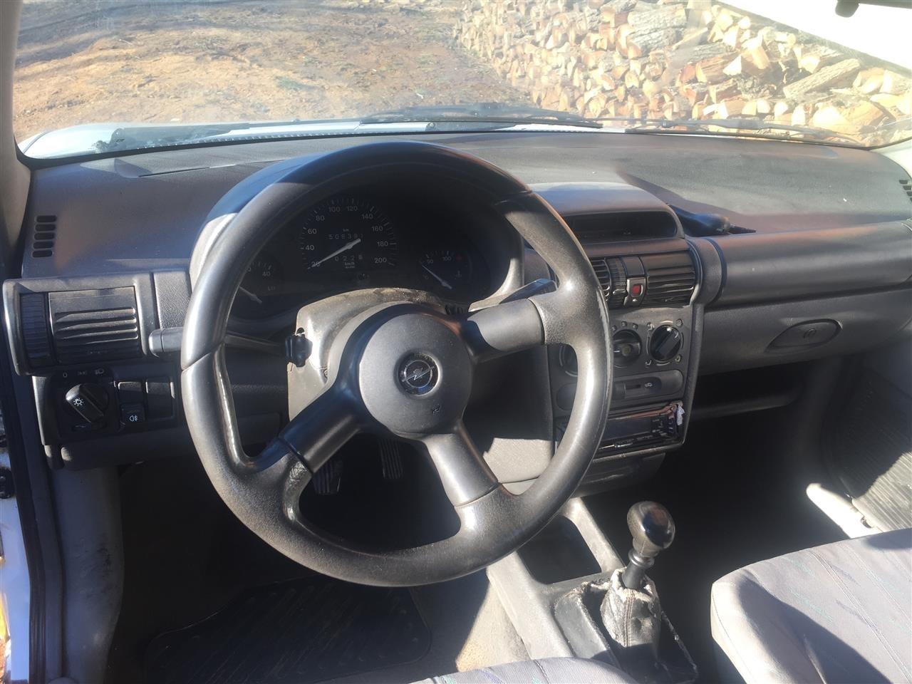 opel-corsa-