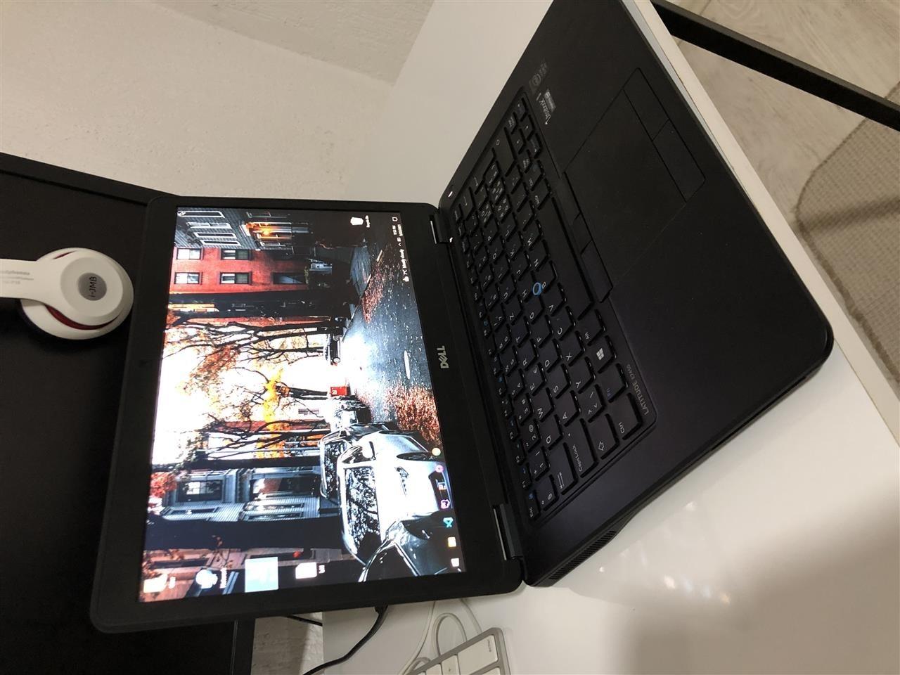 Llaptop