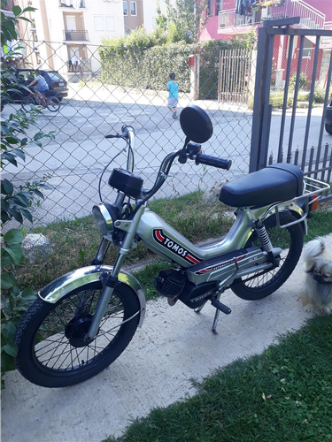 Tomos 