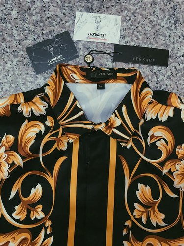 VERSACE