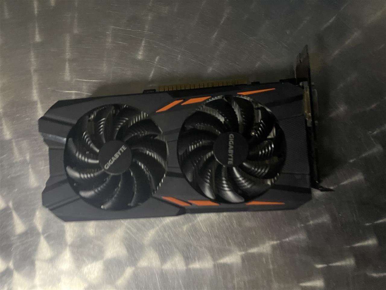 1050